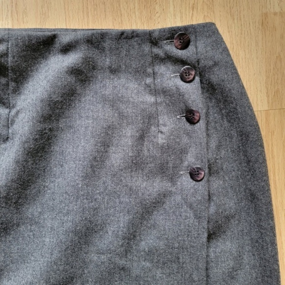 Hunt Club Vintage Women Wool Midi Wrap Skirt Button Charcoal Gray Size‎ 10
